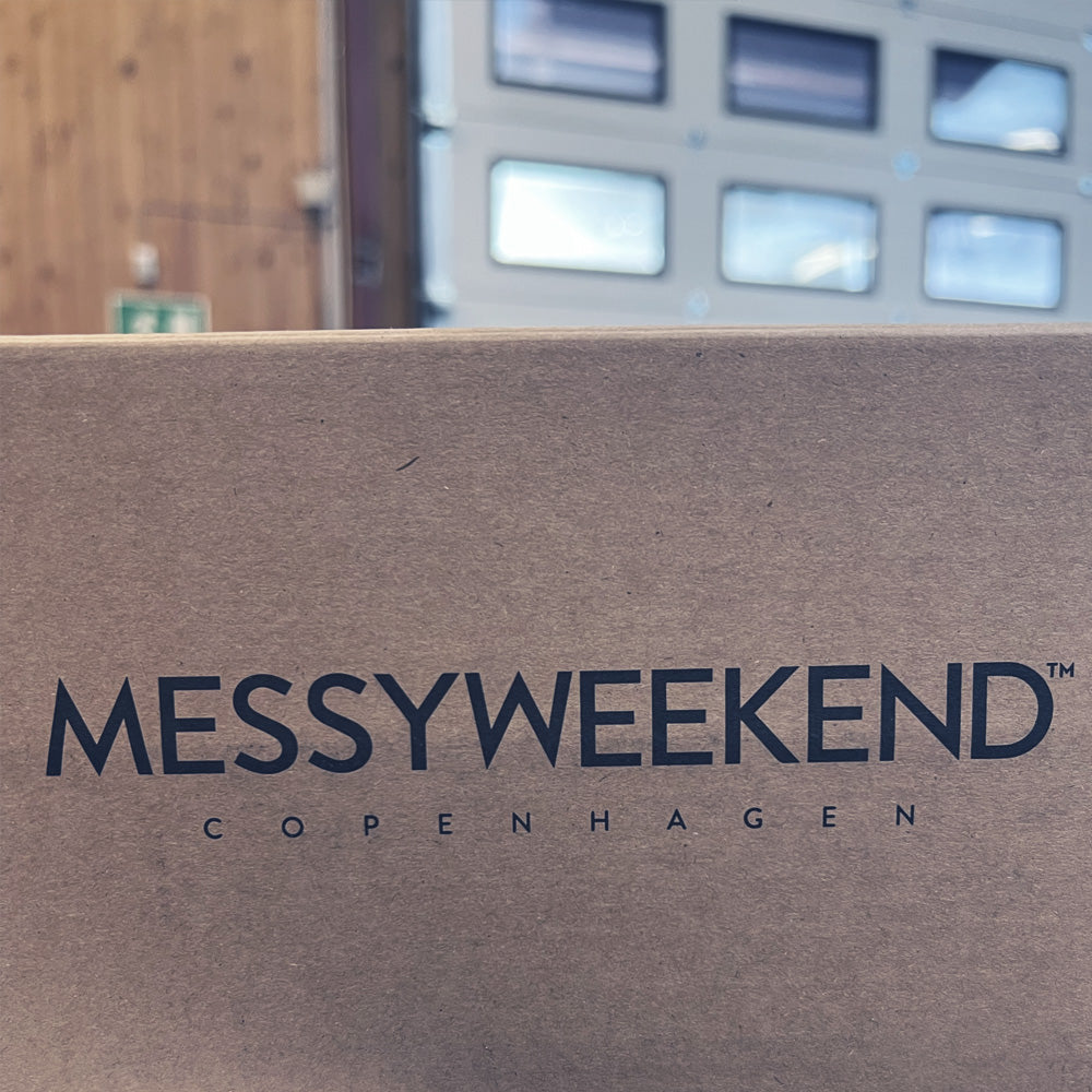 Messy Weekend Logo